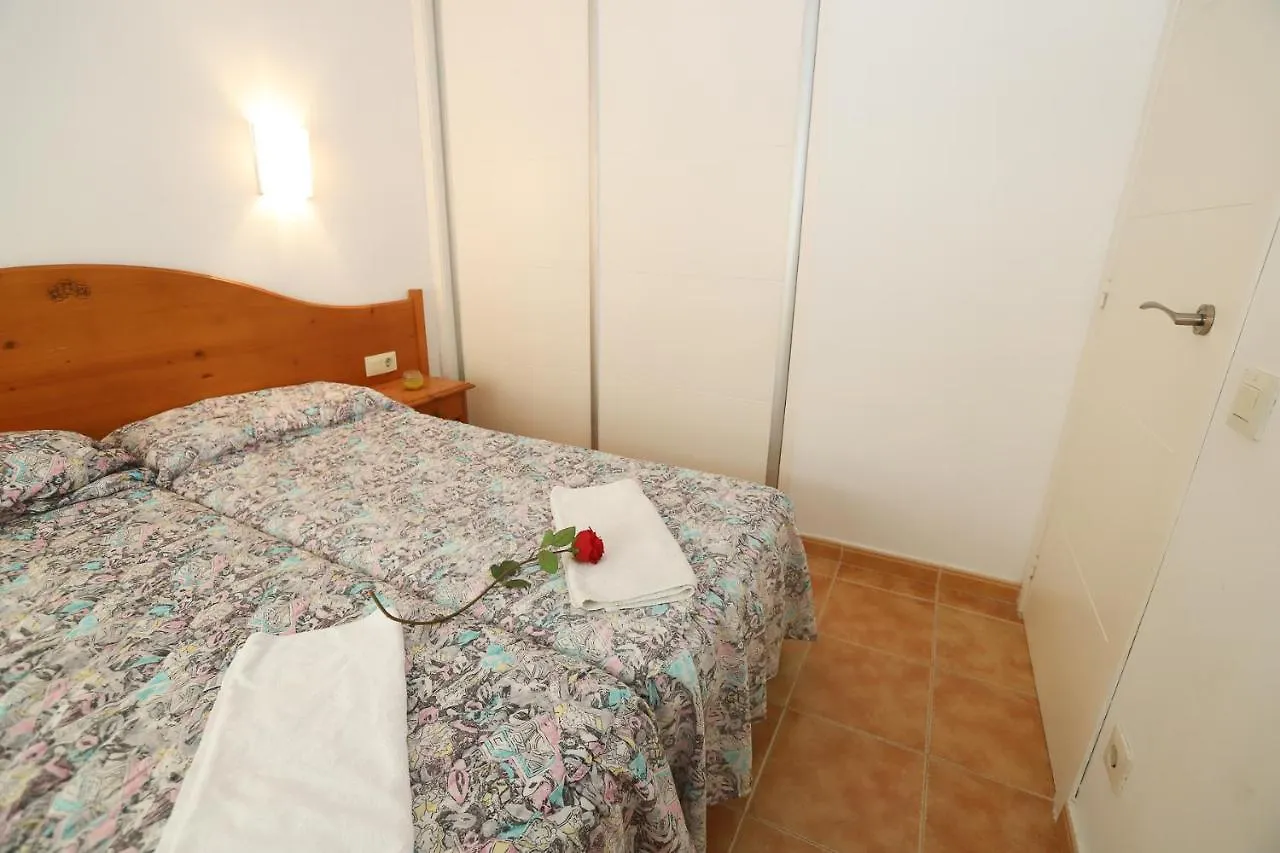 Costa Daurada Apartaments - Colibri Beach كامبريلس 0*,  إسبانيا